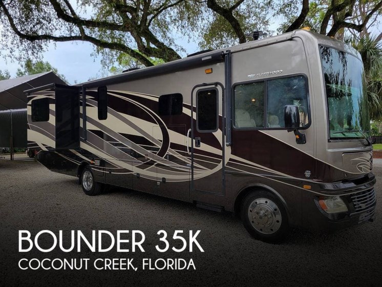 Email now about this 2015 Fleetwood Bounder 35K! Used 2015 Fleetwood Bounder 35K available in Coconut Creek, Florida