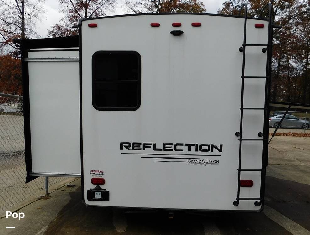 Used 2021 Grand Design Reflection 312BHTS available in Parma, Ohio