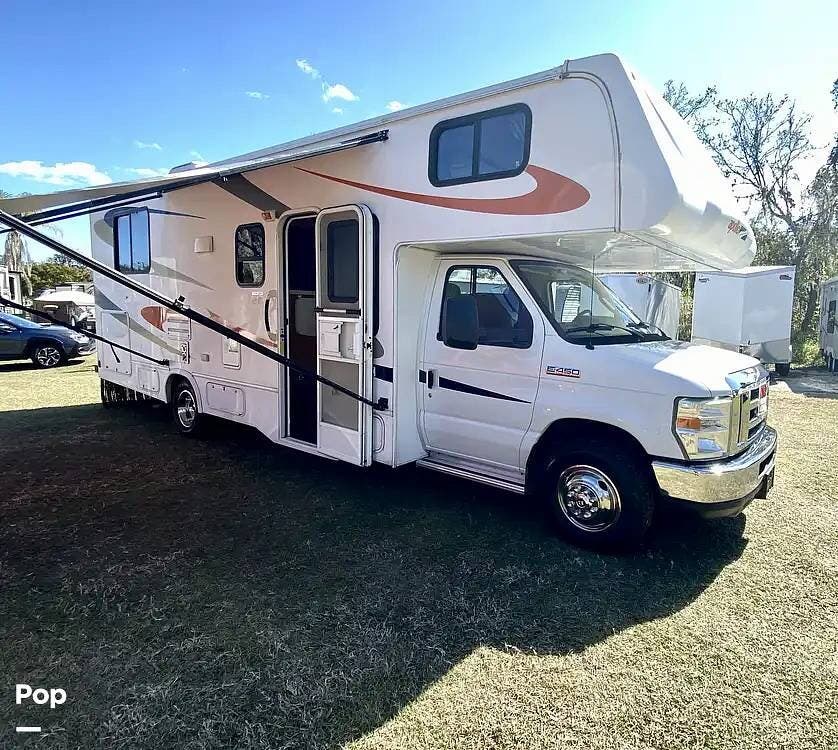 Contact us now about this 2011 Forest River Sunseeker 2650S! 2011 Sunseeker 2650S by Forest River from Pop RVs in Williston, Florida