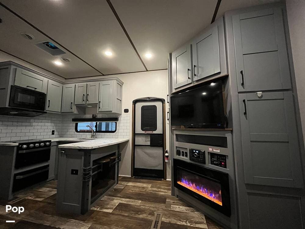 Contact us now about this 2020 Keystone Impact 359! 2020 Impact 359 by Keystone from Pop RVs in Wappingers Falls, New York