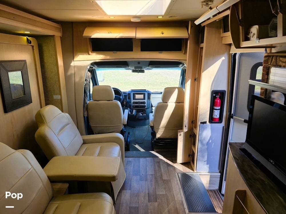Used 2013 Leisure Travel Unity U24MB available in Eagar, Arizona