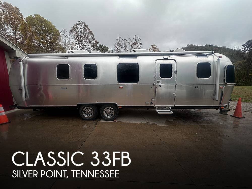Email now about this 2023 Airstream Classic 33FB! Used 2023 Airstream Classic 33FB available in Silver Point, Tennessee