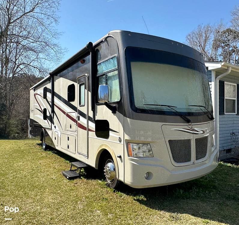 Used 2015 Coachmen Mirada 35BH available in Hubert, North Carolina