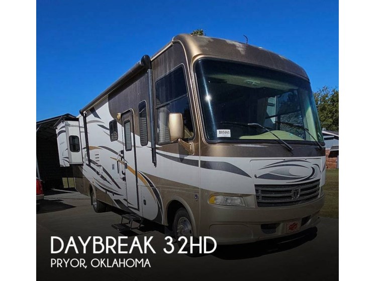 Email now about this 2013 Thor Motor Coach Daybreak 32HD! Used 2013 Thor Motor Coach Daybreak 32HD available in Pryor, Oklahoma