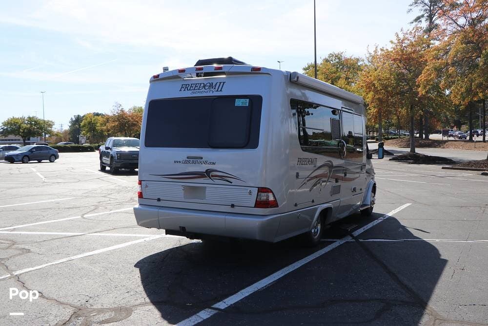 Used 2007 Leisure Travel Serenity Freedom II available in Alpharetta, Georgia