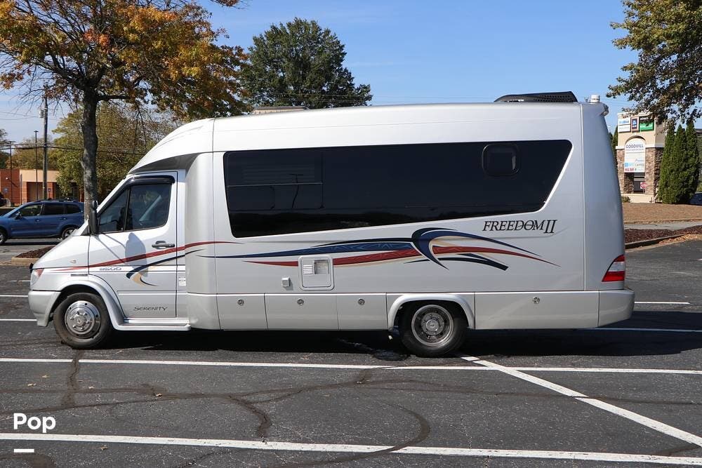 Call now about this 2007 Leisure Travel Serenity Freedom II! 2007 Leisure Travel Serenity Freedom II - Used Class B+ For Sale by Pop RVs in Alpharetta, Georgia features Air Conditioning, Awning, Generator