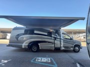 Call now about this 2014 Coach House Platinum 261XL DT! 2014 Coach House Platinum 261XL DT - Used Class C For Sale by Pop RVs in Gilbert, Arizona features Generator, Air Conditioning, Awning, Slideout