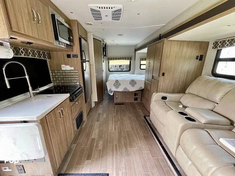 Contact us now about this 2019 Dynamax Corp Isata 3 24FW! 2019 Isata 3 24FW by Dynamax Corp from Pop RVs in Vero Beach, Florida