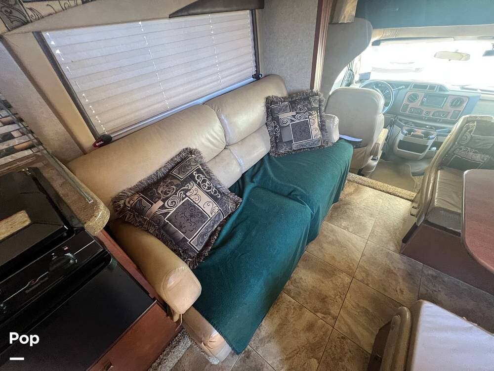 Contact us now about this 2014 Jayco Greyhawk 29KS! 2014 Greyhawk 29KS by Jayco from Pop RVs in Edmond, Oklahoma
