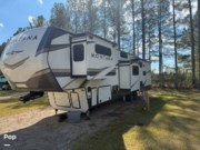 Call now about this 2020 Keystone Montana 3854BR! 2020 Keystone Montana 3854BR - Used Fifth Wheel For Sale by Pop RVs in Tallassee, Alabama features Air Conditioning, Awning, Slideout