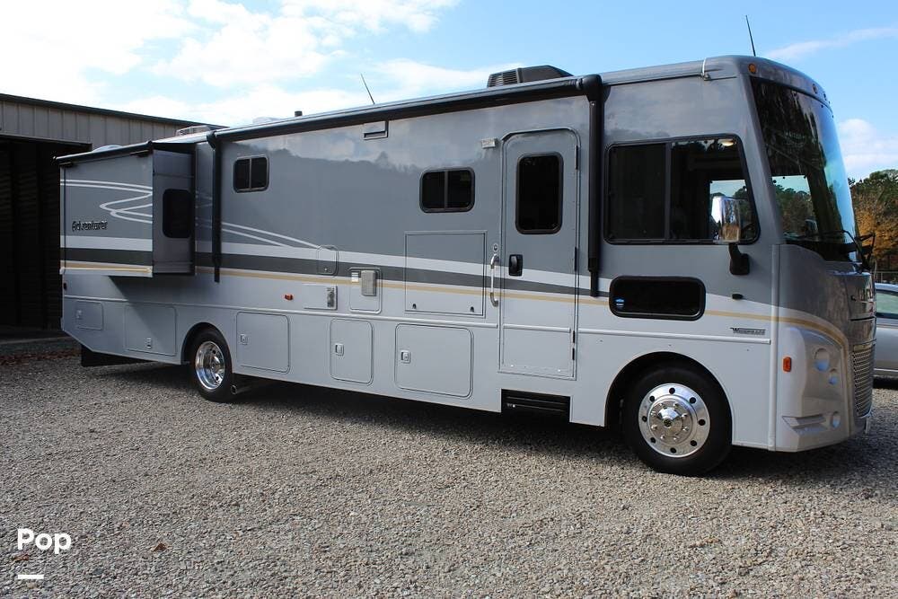 Contact us now about this 2021 Winnebago Adventurer 35F! 2021 Adventurer 35F by Winnebago from Pop RVs in Hot Springs Village, Arkansas