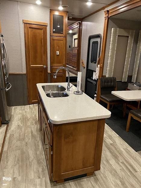 Used 2020 Vanleigh Vilano 369FB available in Hertford, North Carolina