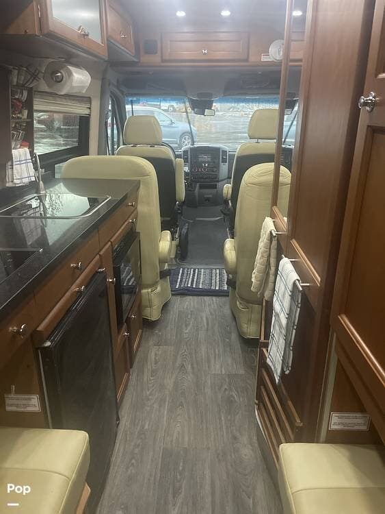 Call now about this 2016 Roadtrek Roadtrek E-Trek! 2016 Roadtrek Roadtrek E-Trek - Used Class B For Sale by Pop RVs in Rocklin, California features Air Conditioning, Awning
