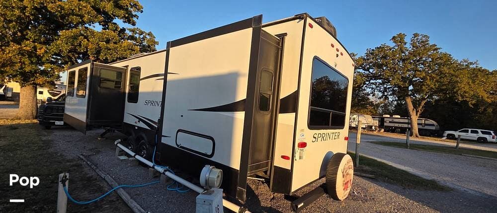 Used 2022 Keystone Sprinter Limited 333FKS available in Sherman, Texas