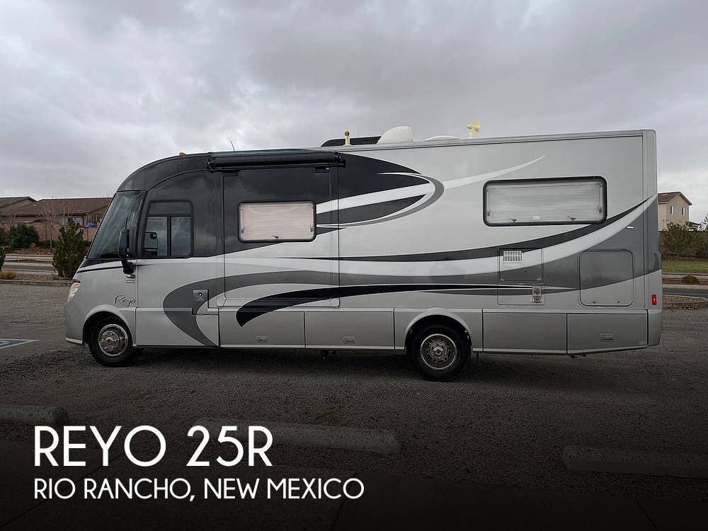 Email now about this 2010 Itasca Reyo 25R! Used 2010 Itasca Reyo 25R available in Rio Rancho, New Mexico