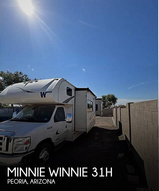 Email now about this 2021 Winnebago Minnie Winnie 31H! Used 2021 Winnebago Minnie Winnie 31H available in Peoria, Arizona