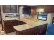 Contact us now about this 2004 Winnebago Vectra 40AD! 2004 Vectra 40AD by Winnebago from Pop RVs in Yuma, Arizona