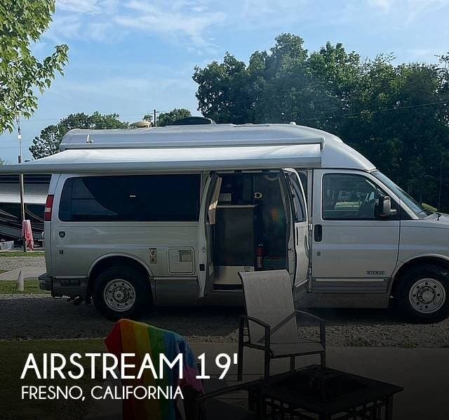 Email now about this 2011 Airstream Avenue Airstream Suite Model! Used 2011 Airstream Avenue Airstream Suite Model available in Fresno, California
