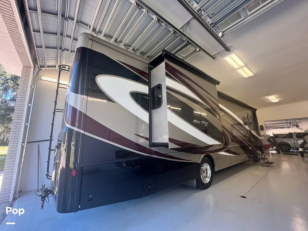 Contact us now about this 2023 Newmar Bay Star 3609! 2023 Bay Star 3609 by Newmar from Pop RVs in Tavares, Florida