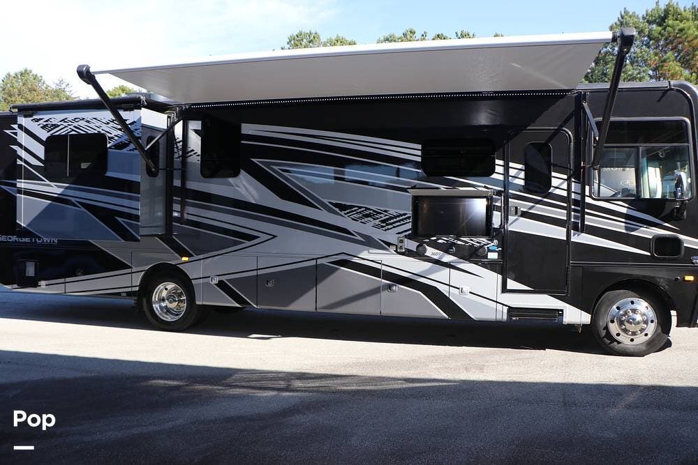 Call now about this 2024 Forest River Georgetown GT7 36D7! 2024 Forest River Georgetown GT7 36D7 - Used Class A For Sale by Pop RVs in Buford, Georgia features Generator, Slideout, Awning, Air Conditioning, Leveling Jacks