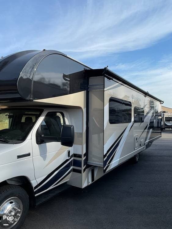 Contact us now about this 2021 Thor Motor Coach Quantum LF31! 2021 Quantum LF31 by Thor Motor Coach from Pop RVs in Stone Mountain, Georgia
