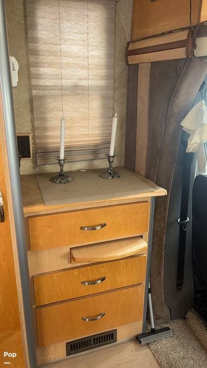 Used 2008 Itasca Navion iQ 24CL available in Sacramento, California