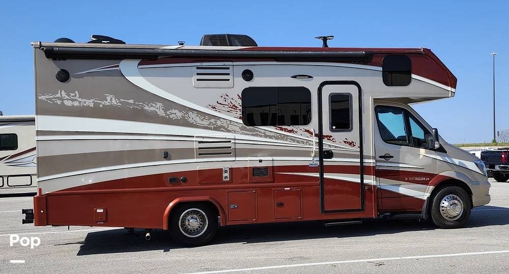 Call now about this 2018 Dynamax Corp Isata 3 SERIES 24FW! 2018 Dynamax Corp Isata 3 SERIES 24FW - Used Class C For Sale by Pop RVs in Belchertown, Massachusetts features Awning, Leveling Jacks, Air Conditioning, Generator, Slideout