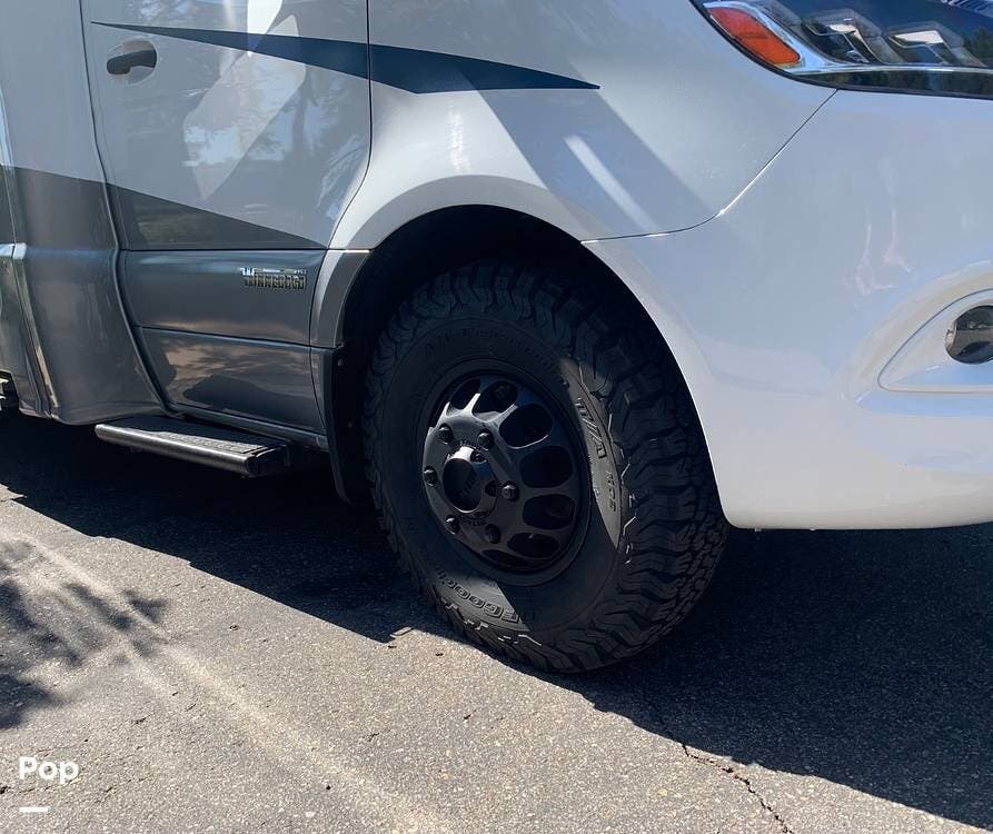 Call now about this 2020 Itasca Navion 24D! 2020 Itasca Navion 24D - Used Class C For Sale by Pop RVs in Amelia Court House, Virginia features Slideout