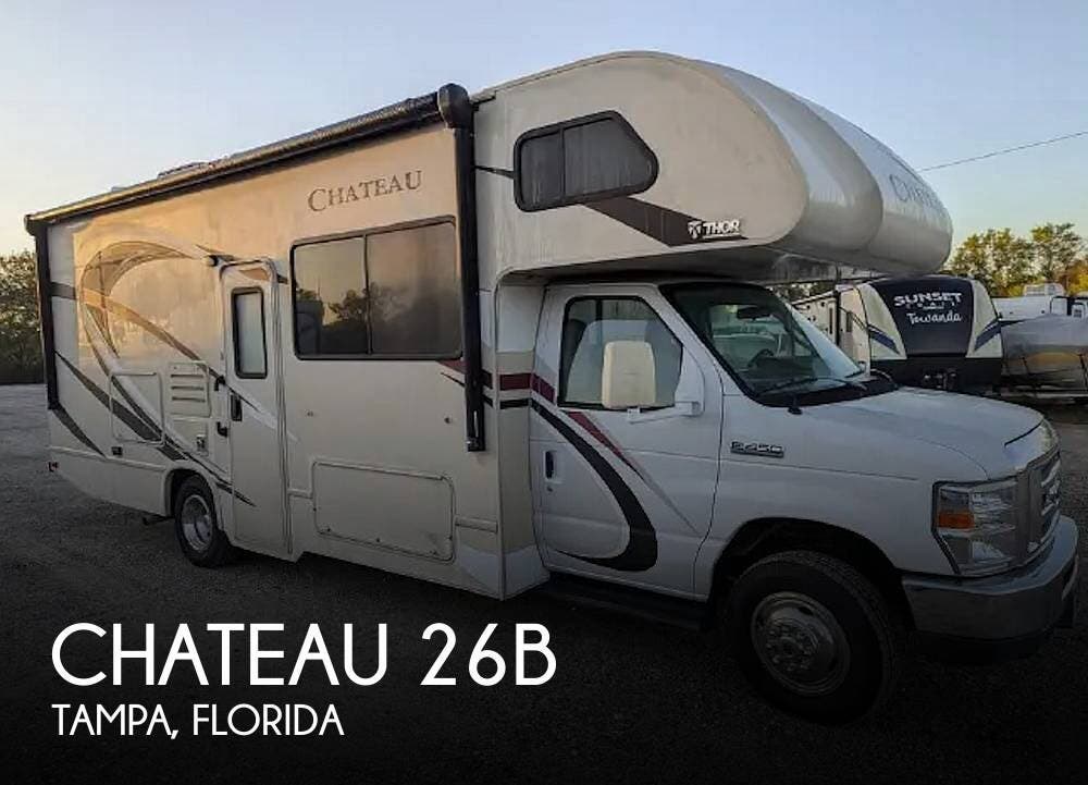 Email now about this 2017 Thor Motor Coach Chateau 26B! Used 2017 Thor Motor Coach Chateau 26B available in Tampa, Florida