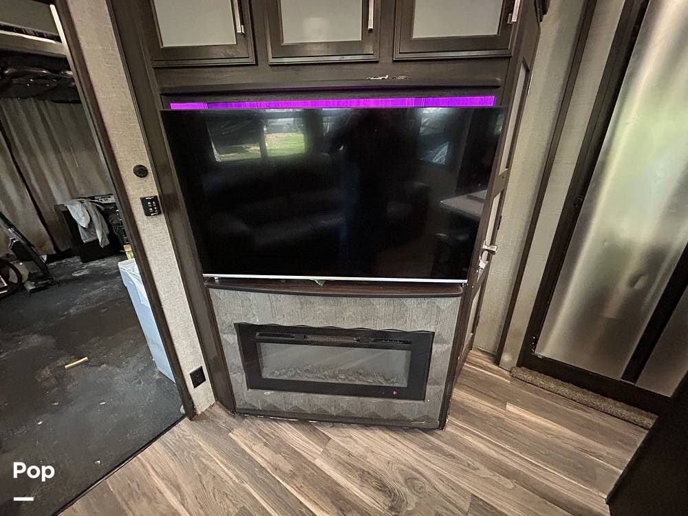 Used 2020 Grand Design Momentum 381M available in Azle, Texas