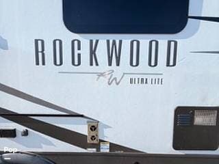 Call now about this 2024 Forest River Rockwood 2606WS! 2024 Forest River Rockwood 2606WS - Used Travel Trailer For Sale by Pop RVs in Okeechobee, Florida features Slideout