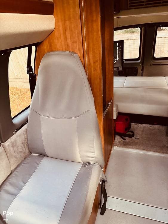 Call now about this 2013 Roadtrek Versatile 170! 2013 Roadtrek Versatile 170 - Used Class B For Sale by Pop RVs in Maple Valley, Washington