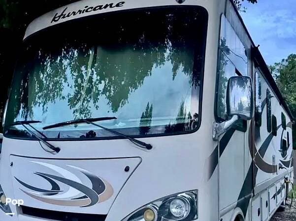 Call now about this 2016 Thor Motor Coach Hurricane 34J! 2016 Thor Motor Coach Hurricane 34J - Used Class A For Sale by Pop RVs in Vero Beach, Florida features Awning, Generator, Slideout, Air Conditioning