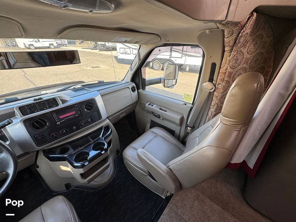 Contact us now about this 2016 Itasca Cambria 30J! 2016 Cambria 30J by Itasca from Pop RVs in Barberton, Ohio