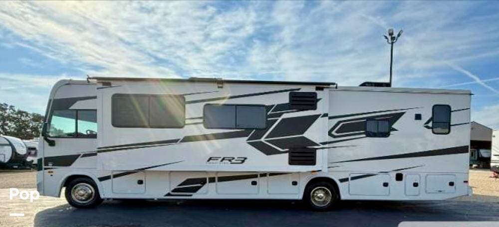 Call now about this 2022 Forest River FR3 34DS! 2022 Forest River FR3 34DS - Used Class A For Sale by Pop RVs in French Village, Missouri features Generator, Slideout, Air Conditioning, Leveling Jacks, Awning