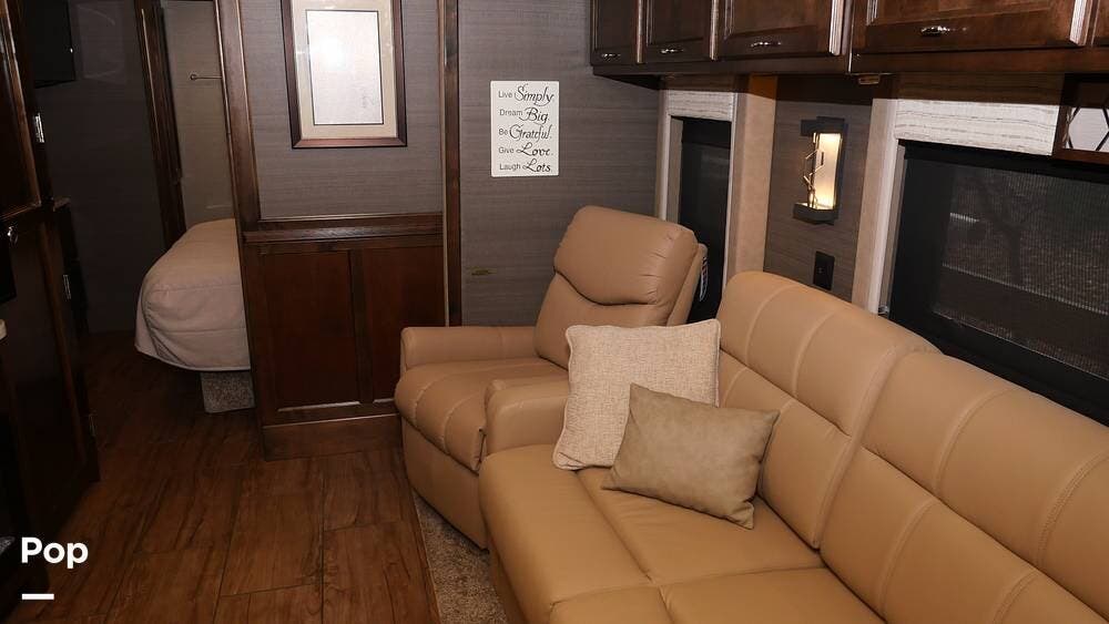 Call now about this 2021 Tiffin Allegro Open Road 36LA! 2021 Tiffin Allegro Open Road 36LA - Used Class A For Sale by Pop RVs in Vance, Alabama features Generator, Leveling Jacks, Awning, Air Conditioning, Slideout