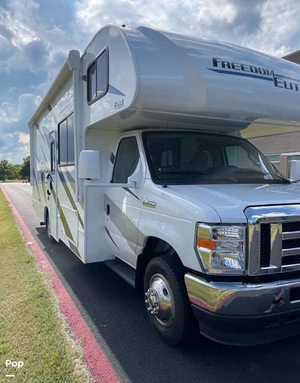 Contact us now about this 2022 Thor Motor Coach Freedom Elite M-26HE E350-V8! 2022 Freedom Elite M-26HE E350-V8 by Thor Motor Coach from Pop RVs in Cave Springs, Arkansas