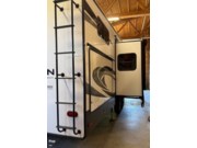Call now about this 2022 Grand Design Reflection 311BHS! 2022 Grand Design Reflection 311BHS - Used Fifth Wheel For Sale by Pop RVs in Albany, Oregon features Leveling Jacks, Slideout, Awning, Air Conditioning