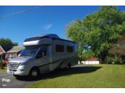 Call now about this 2020 Tiffin Wayfarer 25RW! 2020 Tiffin Wayfarer 25RW - Used Class C For Sale by Pop RVs in King, North Carolina features Slideout