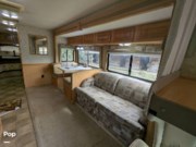 Used 2008 Four Winds Kodiak 32B available in Astor, Florida