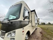 Call now about this 2022 Coachmen Mirada 315KS! 2022 Coachmen Mirada 315KS - Used Class A For Sale by Pop RVs in New Braunfels, Texas features Slideout, Leveling Jacks, Air Conditioning, Awning, Generator