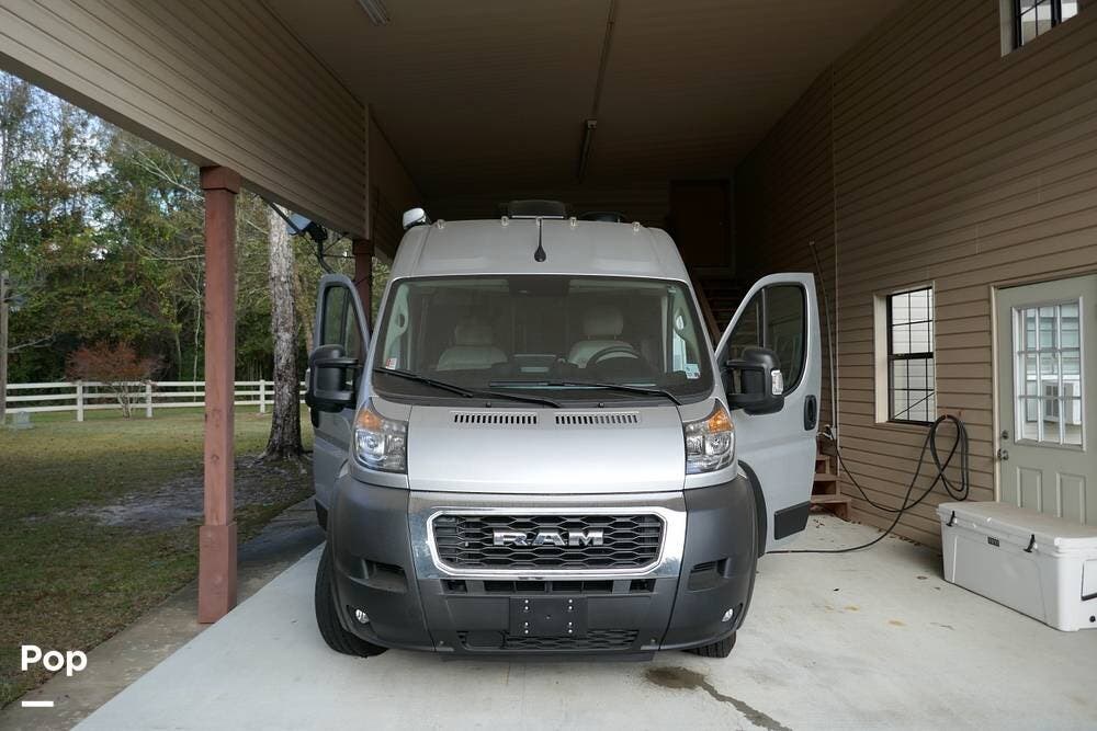 Call now about this 2023 Thor Motor Coach Scope 18M! 2023 Thor Motor Coach Scope 18M - Used Class B For Sale by Pop RVs in Bogalusa, Louisiana features Air Conditioning, Awning, Generator