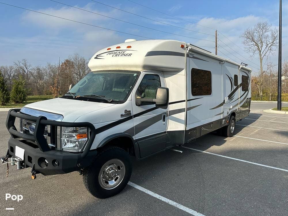 Contact us now about this 2019 Phoenix Cruiser 2910T! 2019 Cruiser 2910T by Phoenix from Pop RVs in Liberty, Missouri