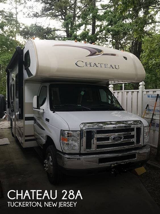 Email now about this 2016 Thor Motor Coach Chateau 28A! Used 2016 Thor Motor Coach Chateau 28A available in Tuckerton, New Jersey