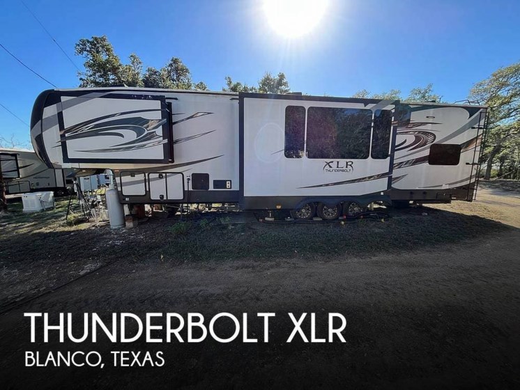 Email now about this 2017 Forest River XLR Thunderbolt! Used 2017 Forest River XLR Thunderbolt available in Blanco, Texas