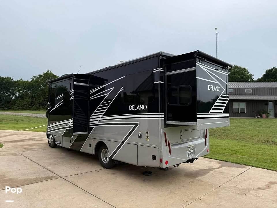 Contact us now about this 2024 Thor Motor Coach Delano 24RW! 2024 Delano 24RW by Thor Motor Coach from Pop RVs in Leonard, Texas