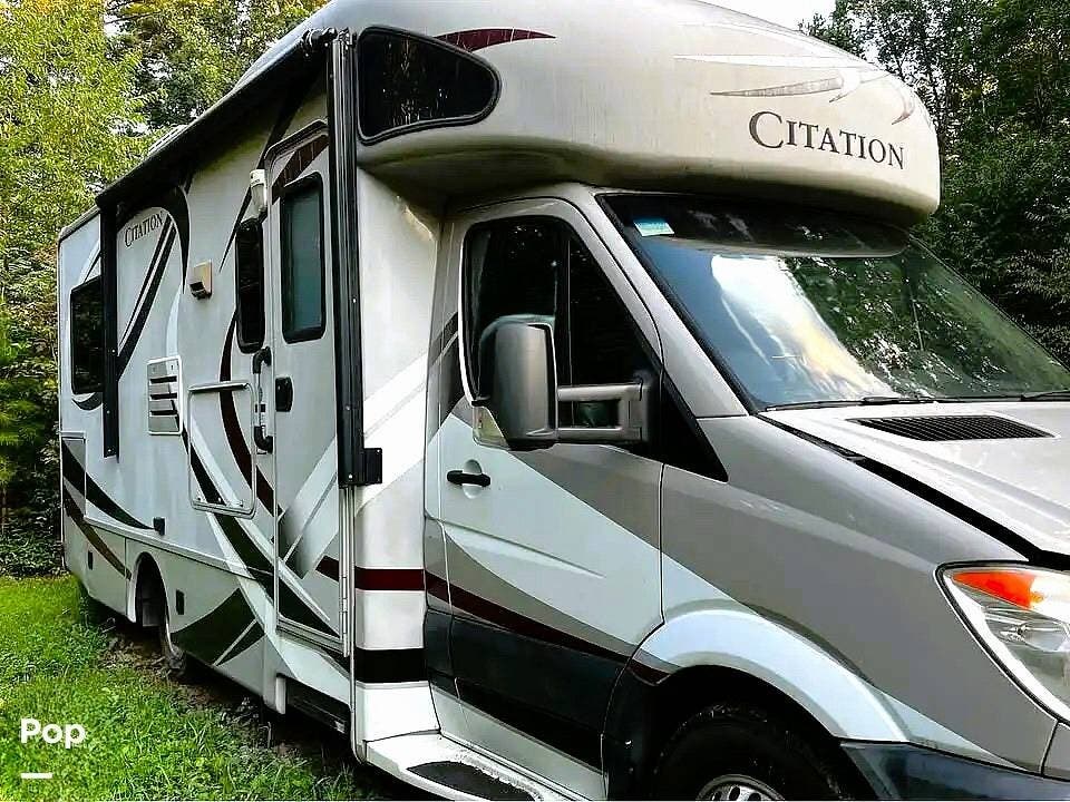 Used 2013 Thor Motor Coach Citation 24SR available in Grimsley, Tennessee