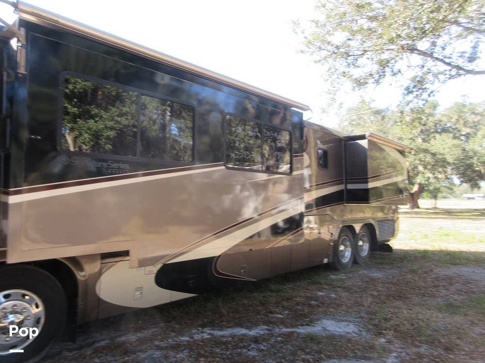 Used 2003 Monaco RV Signature Series Triple Crown available in Lithia, Florida