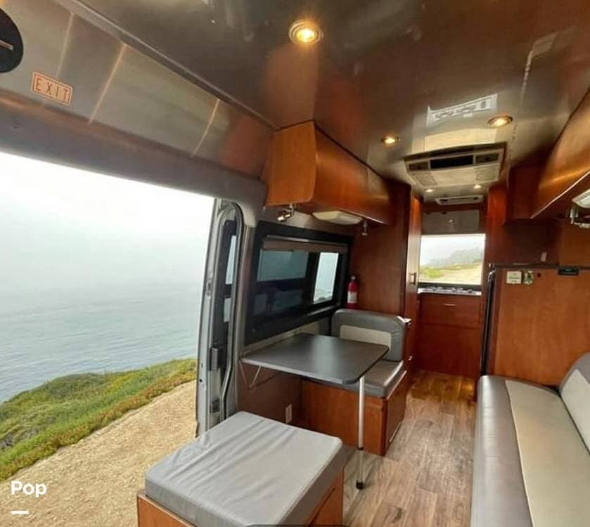 Call now about this 2005 Airstream Interstate Dinette Twin! 2005 Airstream Interstate Dinette Twin - Used Class B For Sale by Pop RVs in Arnold, California features Air Conditioning, Awning, Generator