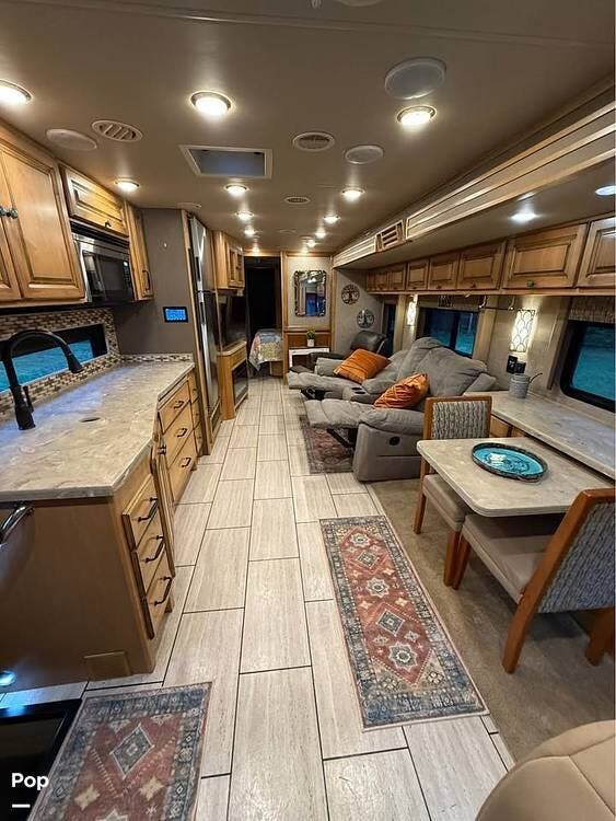 Contact us now about this 2019 Tiffin Allegro Open Road 36LA! 2019 Allegro Open Road 36LA by Tiffin from Pop RVs in Brookings, Oregon